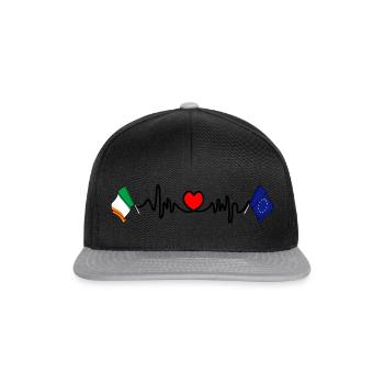 Cardio Heart with Flag Ireland, Europe - Snapback Cap - black/grey - Front