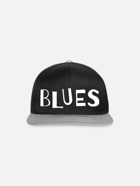 Distressed Blues Typografie - Snapback Cap - Schwarz/Grau