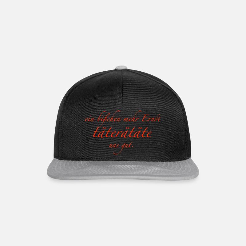 ein bißchen mehr ernst - Snapback Cap - Schwarz/Grau