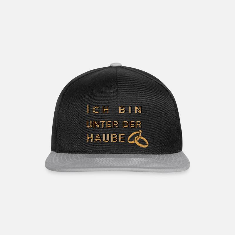 Kopfbedeckung - Ich bin unter der Haube - Snapback Cap - Schwarz/Grau