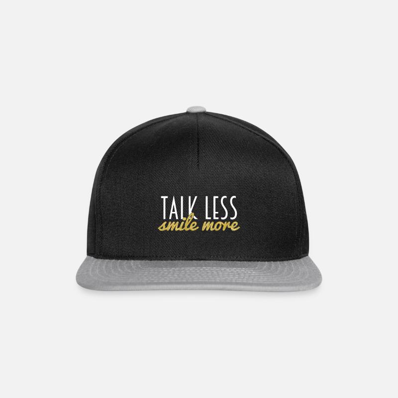 Talk Lesszzz, Smile More - Snapback Cap - Schwarz/Grau