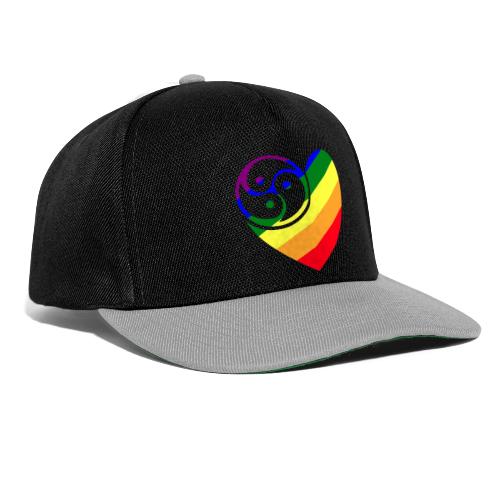 Regenbogen Triskelenherz - Snapback Cap