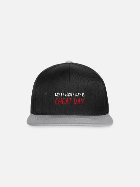 cheat day - Snapback Cap - Schwarz/Grau