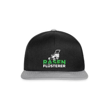 Rasen Flüsterer Gärtner Kleingärtner Rasenmäher - Snapback Cap - Schwarz/Grau - Vorne