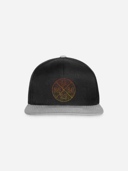 Mum 23 - Snapback Cap - Schwarz/Grau