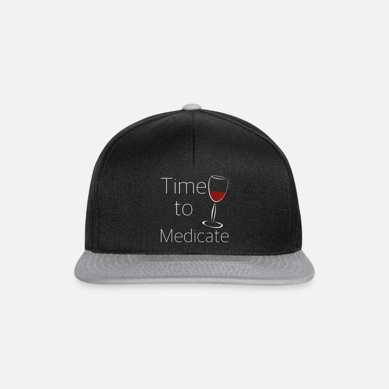 Time to Medicate – Weinzeit Humor - Snapback Cap - Schwarz/Grau