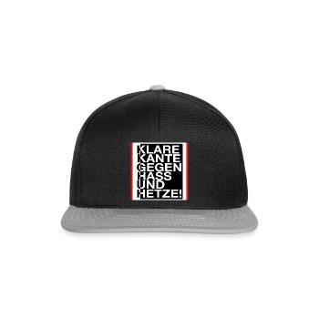 Klare Kante gegen Hass und Hetze! - Snapback Cap - Schwarz/Grau - Vorne