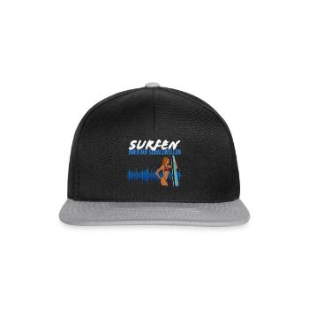 Surfen, aber auf Schallwellen: Tontechniker Shirt - Snapback Cap - Schwarz/Grau - Vorne
