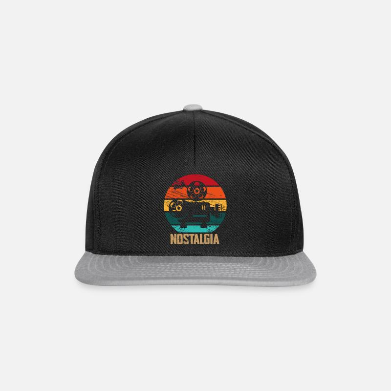 Nostalgie - Snapback Cap - Schwarz/Grau