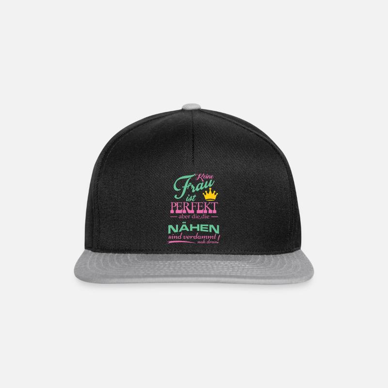 Nähen Design - Snapback Cap - Schwarz/Grau