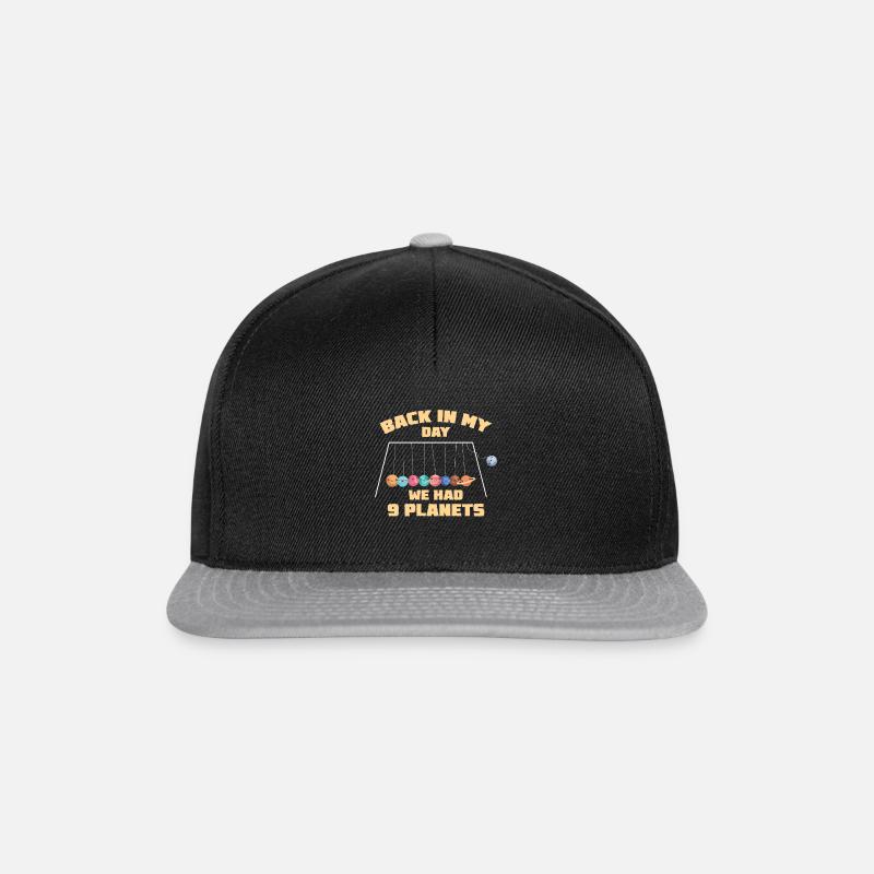 Astronomie Back In My Day We Had Nine Planets - Snapback Cap - Schwarz/Grau