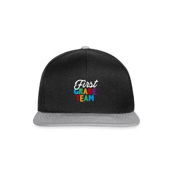 First Grade Team Shirt Gift - Snapback Cap - black/grey - Front