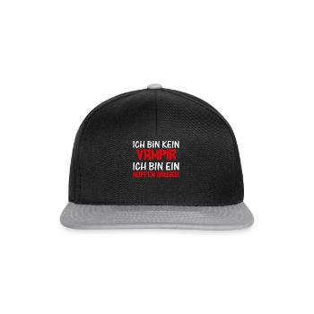 Ich bin kein Vampir Ich bin ein Hopfen Sauger I Ha - Snapback Cap - Schwarz/Grau - Vorne