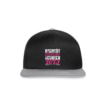 Annonce grossesse. bientôt Cousine février 2023. - Casquette snapback - noir/gris - Devant