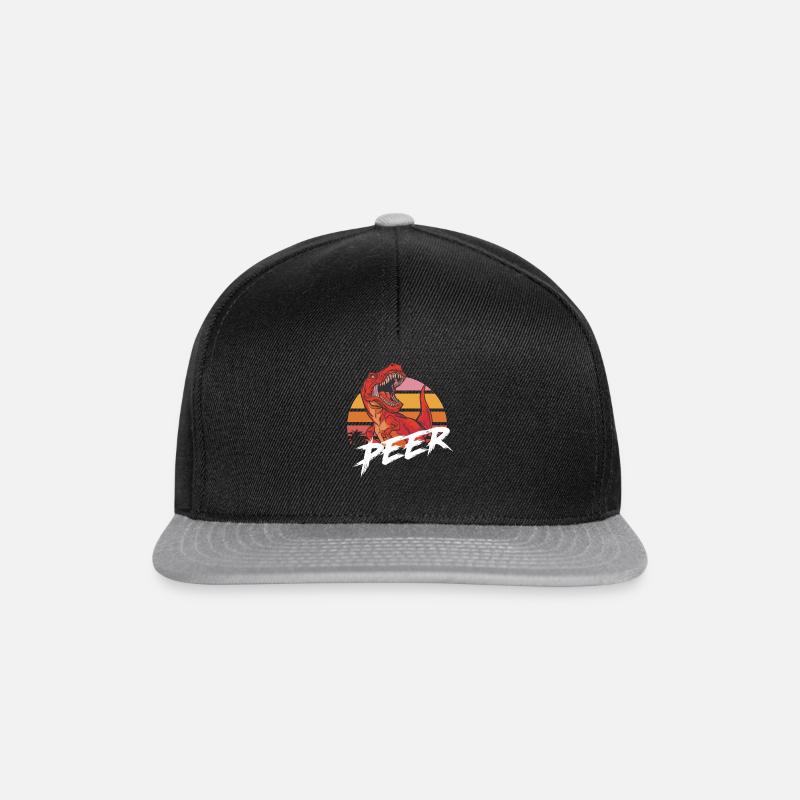 PEER - Schöner Jungen Name mit T-REX Dino - Snapback Cap - Schwarz/Grau