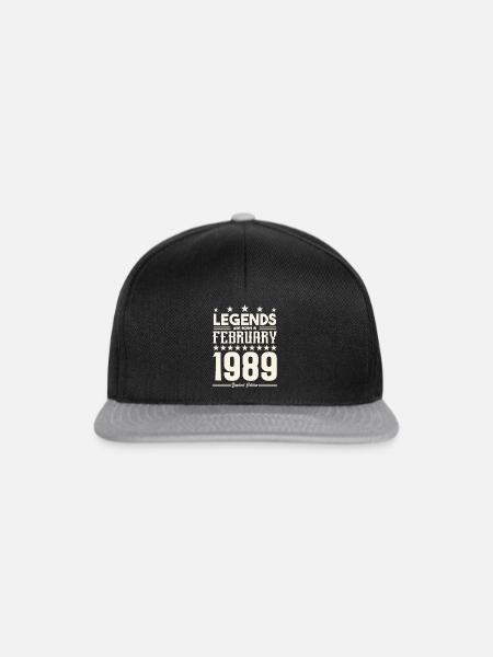 Geschenklegende Februar 1989. Geschenk Februar 1989. - Snapback Cap - Schwarz/Grau