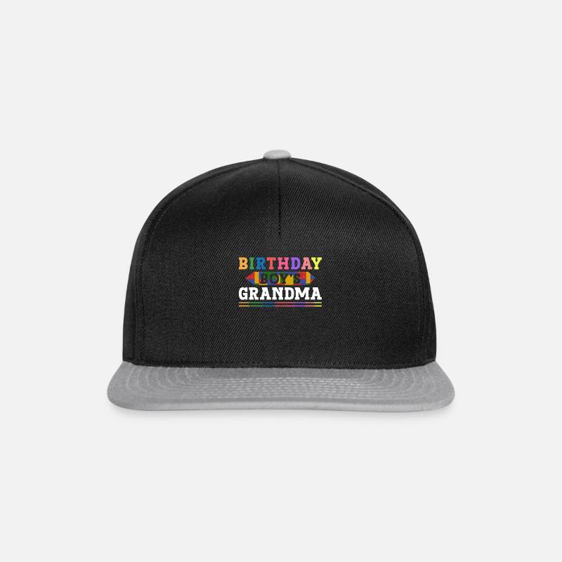 Geburtstagskinds Oma Bauklötze - Snapback Cap - Schwarz/Grau