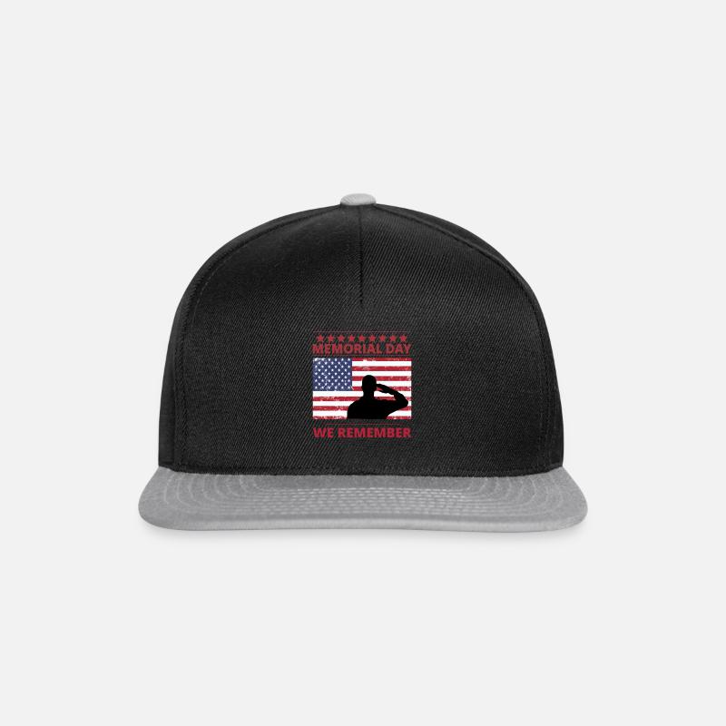 Gedenktag "Wir erinnern uns" - Snapback Cap - Schwarz/Grau