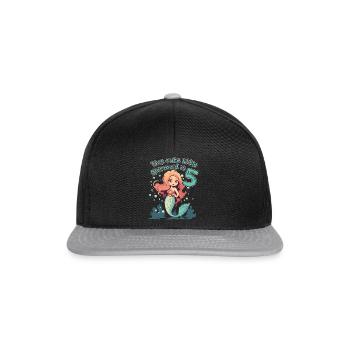This Little Mermaid has a 5 - 5th birthday - Snapback Cap - black/grey - Front