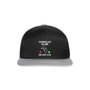 Les infirmières m’appellent et je dois y aller - Docteur Q - Casquette snapback - noir/gris - Devant