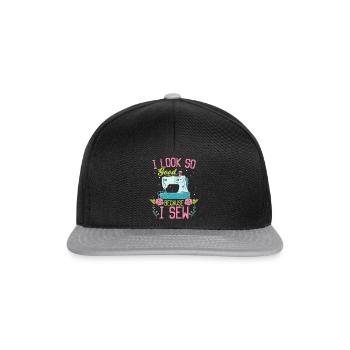 J’ai l’air si bien parce que je couds - Couturière Couture L - Casquette snapback - noir/gris - Devant