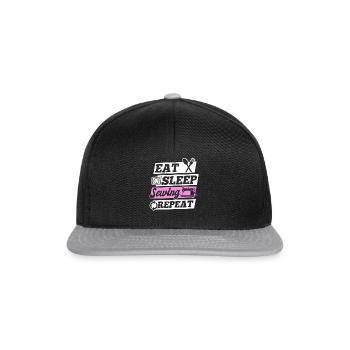 Sewing Lover Seamstress - Eat Sleep Sewing Repeat - Snapback Cap - Schwarz/Grau - Vorne
