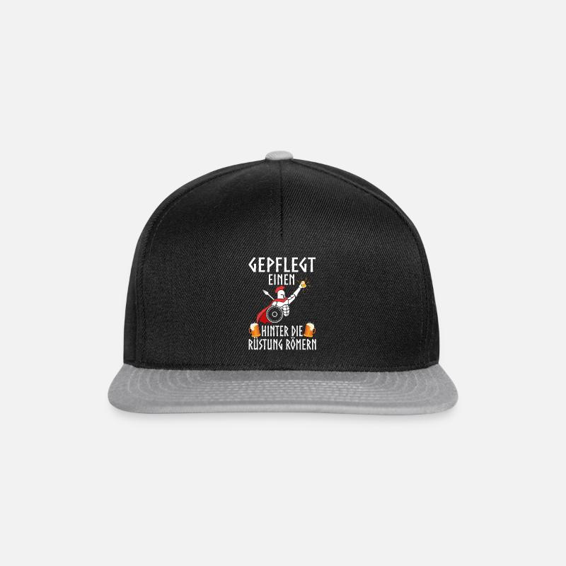 Gepflegt einen hinter die Rüstung Römern - Snapback Cap - Schwarz/Grau