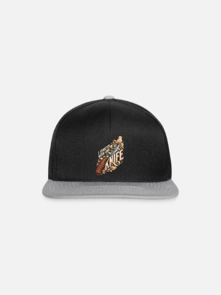 Holzschnitzerei Schnitzen Holzschnitzen - Snapback Cap - Schwarz/Grau