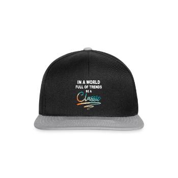 Dans un monde plein de tendances, soyez un classique - Casquette snapback - noir/gris - Devant