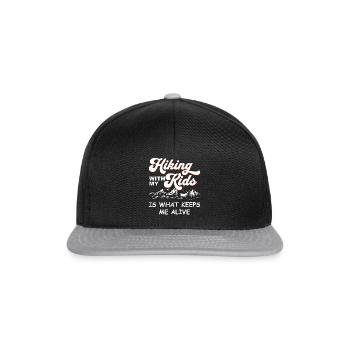 Randonner avec mes enfants me permet de rester en vie - Casquette snapback - noir/gris - Devant