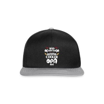 So sieht ein richtig cooler Opa aus - Snapback Cap - Schwarz/Grau - Vorne