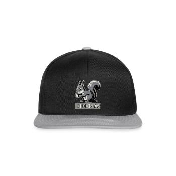 Deez Braut Lustiges Eichhörnchen Kaffee Liebhaber Wortspiel - Snapback Cap - Schwarz/Grau - Vorne