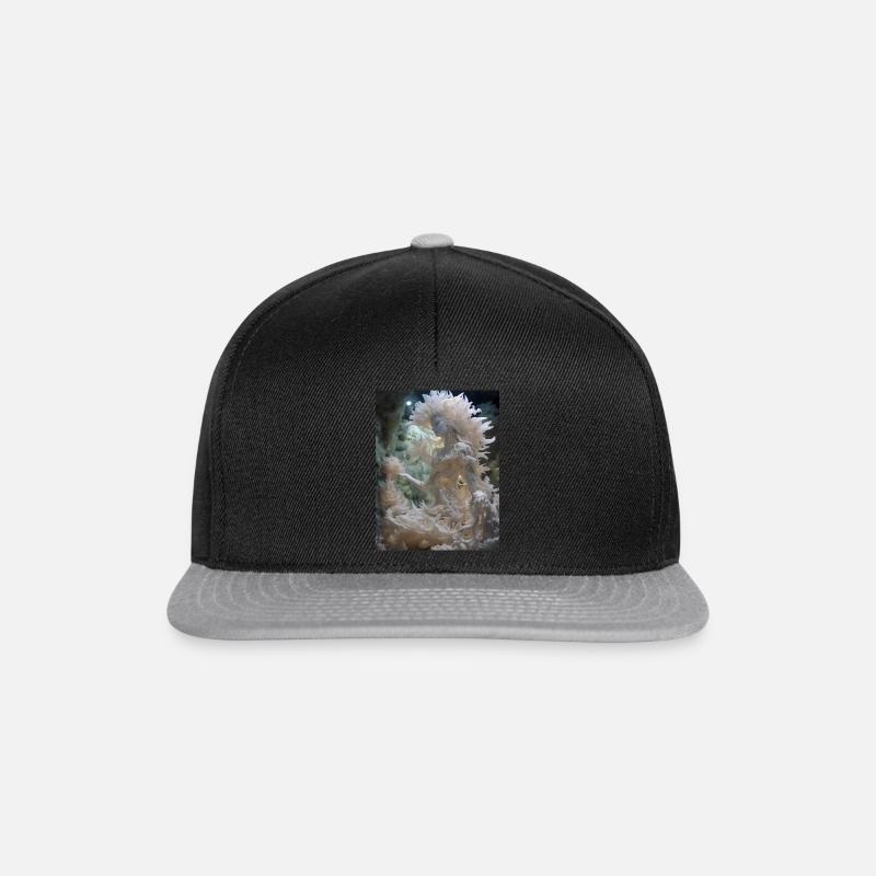 Meerjungfrau Statue - Snapback Cap - Schwarz/Grau