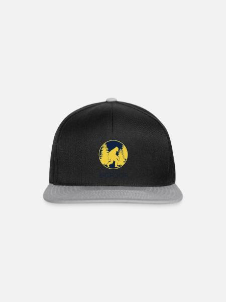 Bigfoot Sasquatch - Snapback Cap - Schwarz/Grau