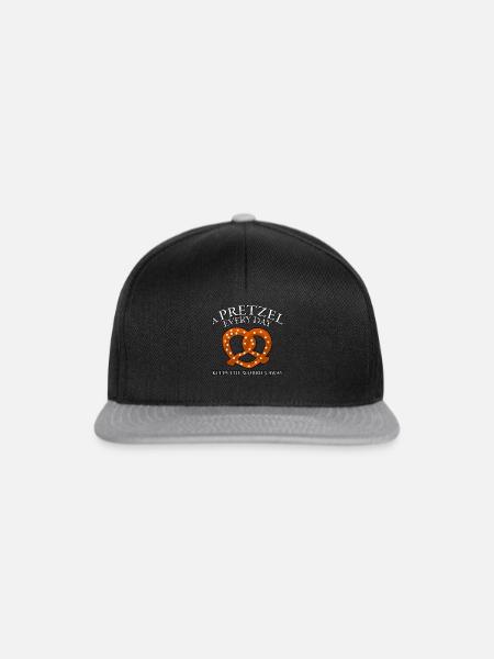 Pretzels - Snapback Cap - Schwarz/Grau