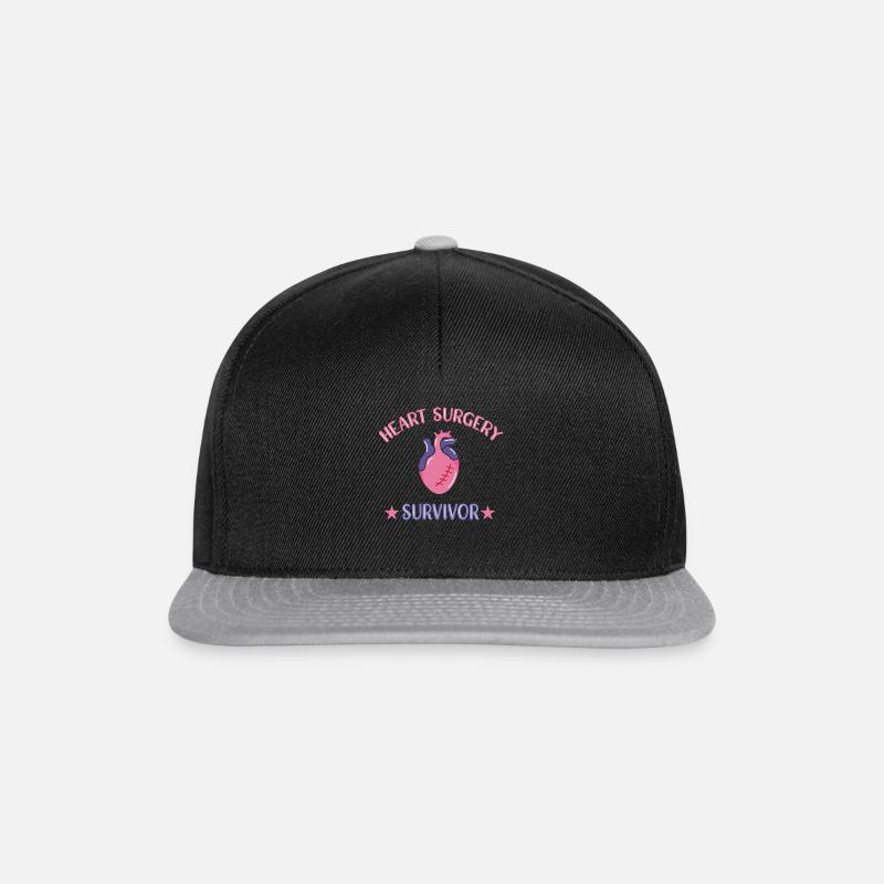 Herzinfarkt Herz OP Operation Krankenhaus - Snapback Cap - Schwarz/Grau