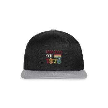 Legendär Seit 1976 Jahr Retro 76er Jahrgang - Snapback Cap - Schwarz/Grau - Vorne