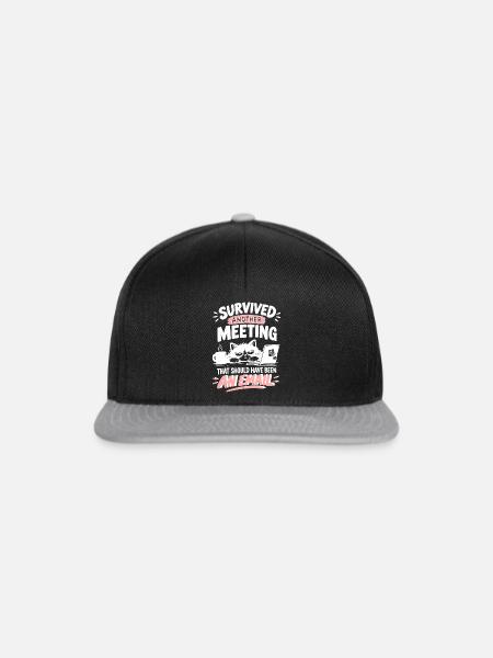 Überlebt: Meeting statt E-Mail - Snapback Cap - Schwarz/Grau