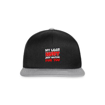 J’ai mal aux jambes juste en t’attendant 11 - Casquette snapback - noir/gris - Devant