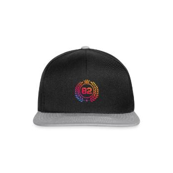 82 Couronne numérique - Casquette snapback - noir/gris - Devant