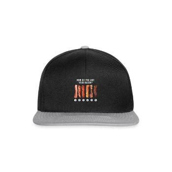 Wie gefällt Ihnen Ihr Bacon BBQ-Liebhaber? - Snapback Cap - Schwarz/Grau - Vorne