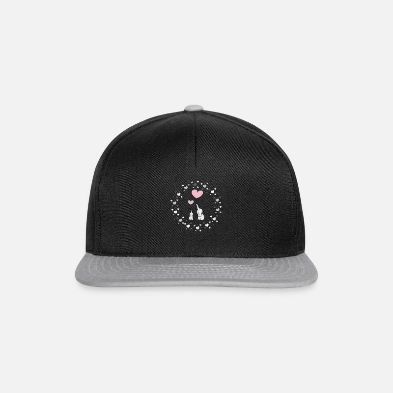 Deux éléphants mignons dans une mer de coeurs - Casquette snapback - noir/gris