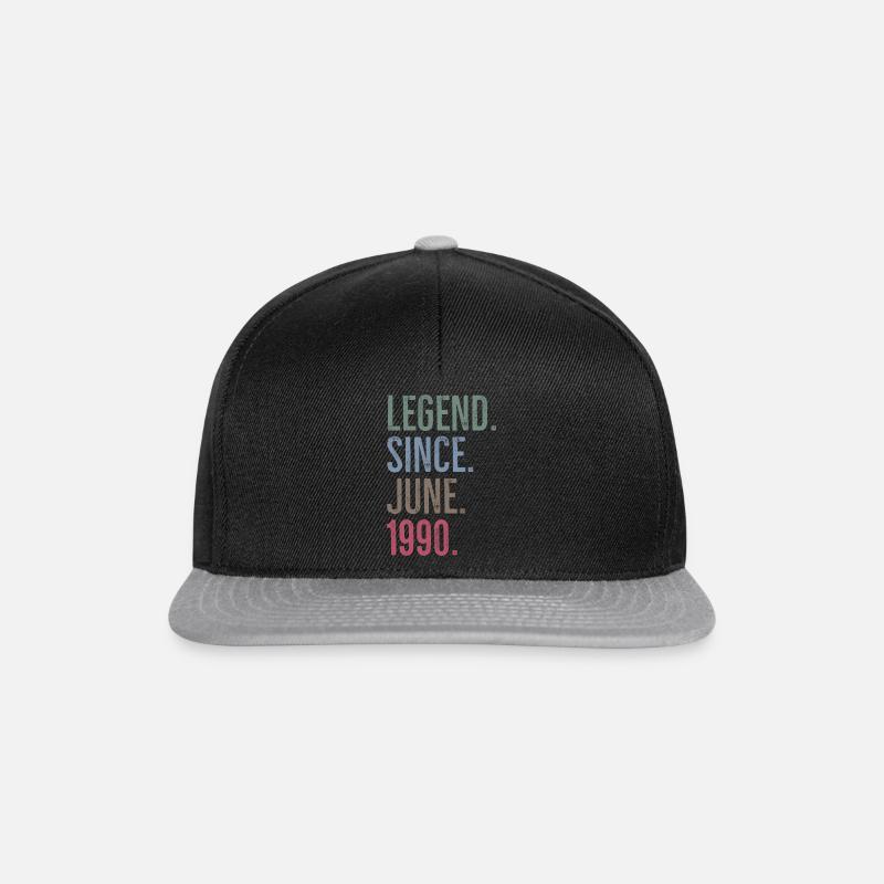 Legende seit Juni 1990 - Snapback Cap - Schwarz/Grau