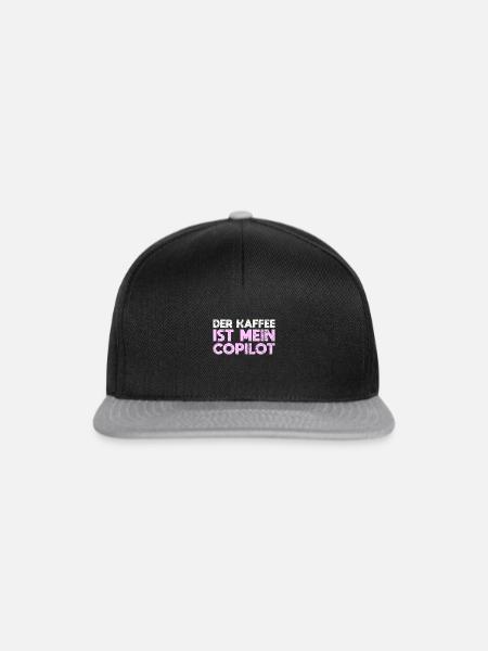 Der Kaffee Ist Mein Copilot - Snapback Cap - Schwarz/Grau