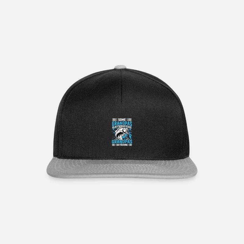 Opa geht angeln - Hero - Snapback Cap - Schwarz/Grau