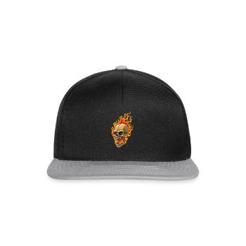 Crâne humain avec des flammes - Casquette snapback - noir/gris - Devant
