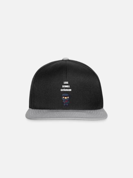 Leise Schnell Gefährlich Ninja - Snapback Cap - Schwarz/Grau