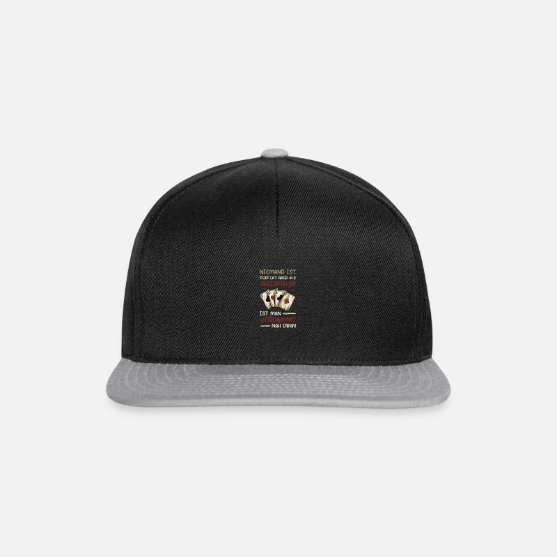 Skat Kartenspiel Karten Geschenk - Snapback Cap - Schwarz/Grau