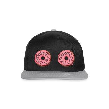 Brüste - Snapback Cap - Schwarz/Grau - Vorne