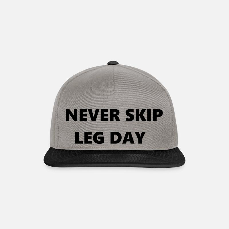 Never Skip Leg Day - Snapback Cap - graphite/black